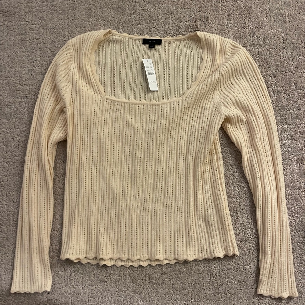 XL jcrew lettuce hem sweater tee. New with tags NWT. Cream colored